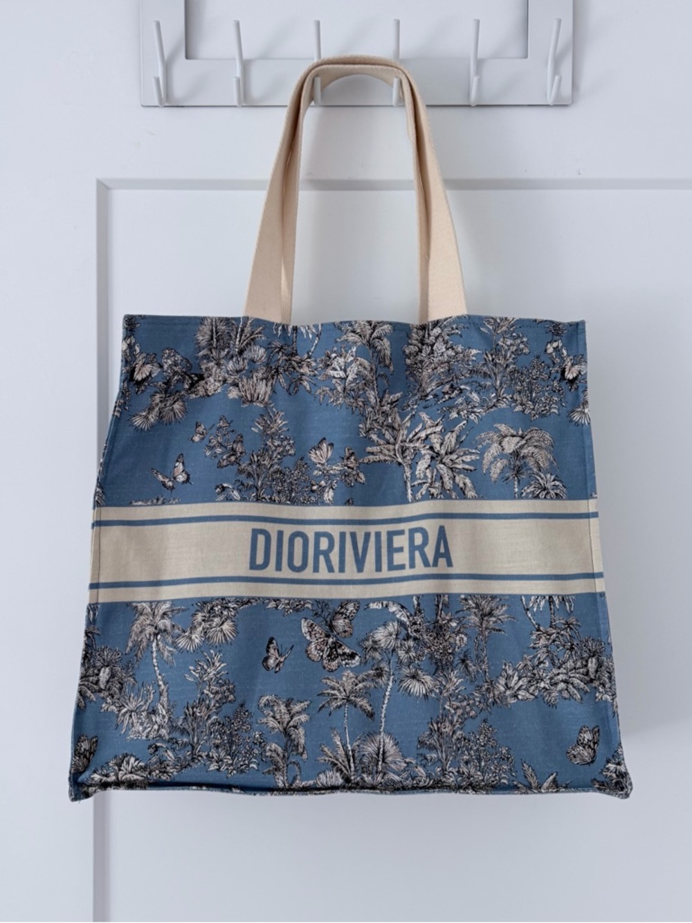 Dior Blue and Cream Toile de Jouy DiorRiviera Canvas Tote - Picture 5 of 10